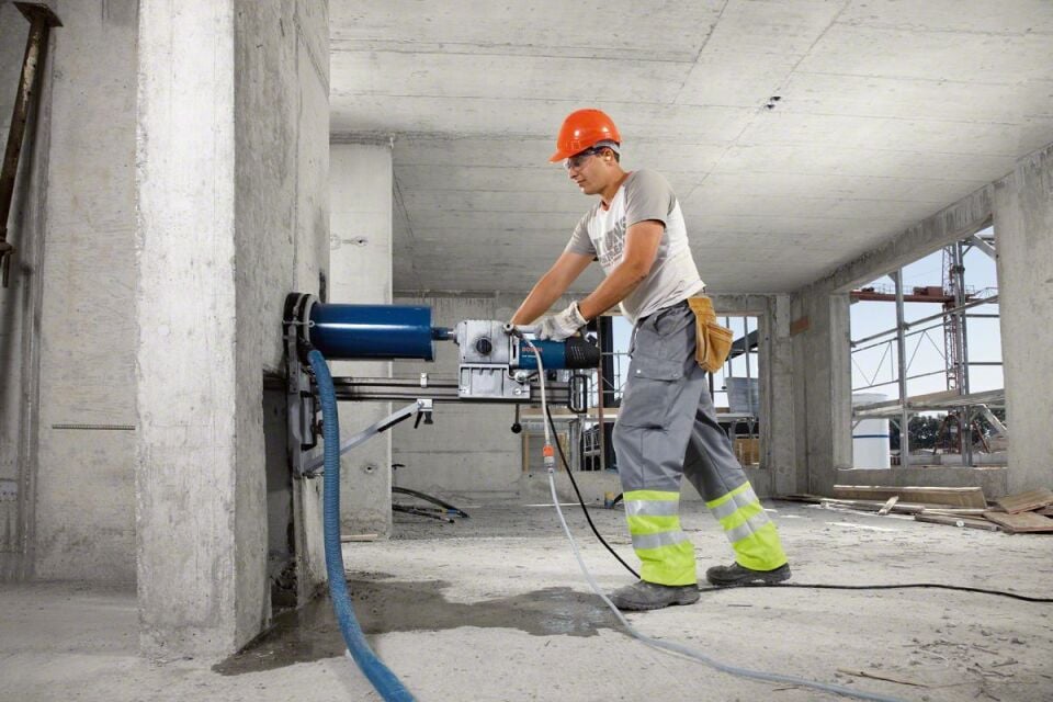 Bosch - Best Serisi Beton İçin 1 1/4'' UNC Girişli Elmas Sulu Karot Ucu 172 mm