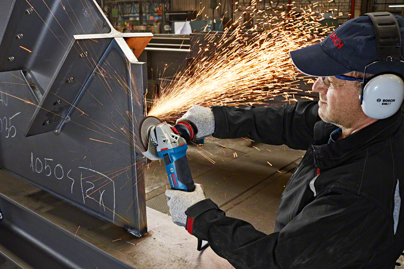 Bosch Professional GWS 19-125 CIE Avuç Taşlama Makinesi