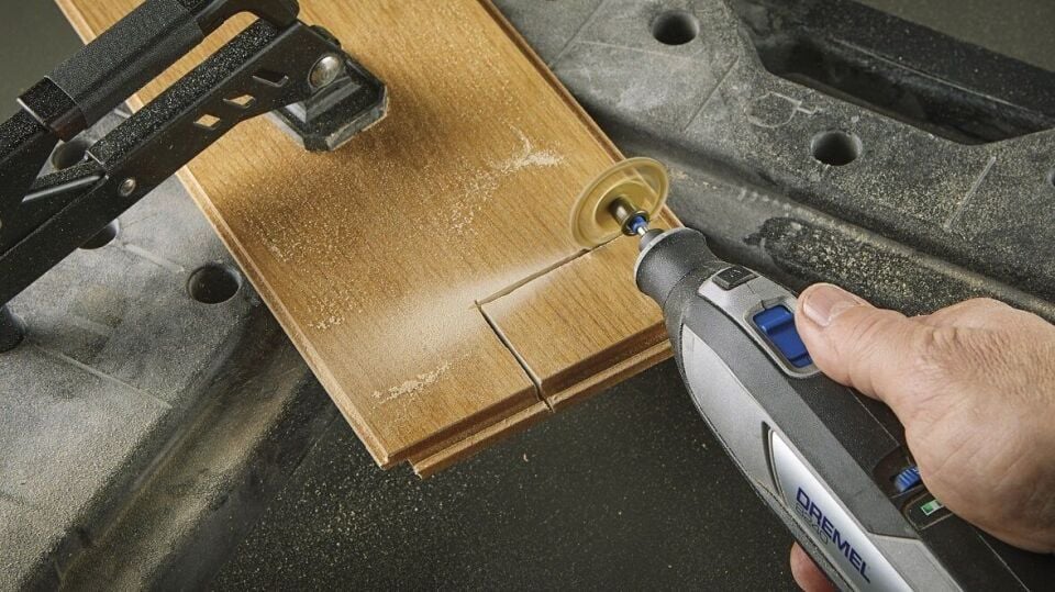 DREMEL® 8240 (8240-5/65)