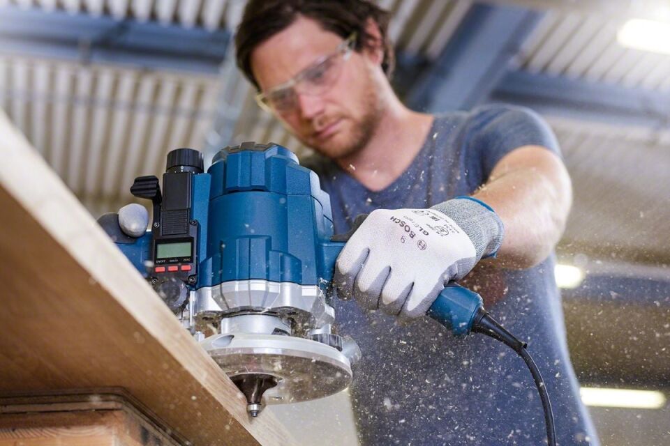 Bosch - Standard Seri Ahşap İçin Çift Oluklu, Sert Metal Kırlangıç Kuyruğu Freze Ucu 8*14*55mm