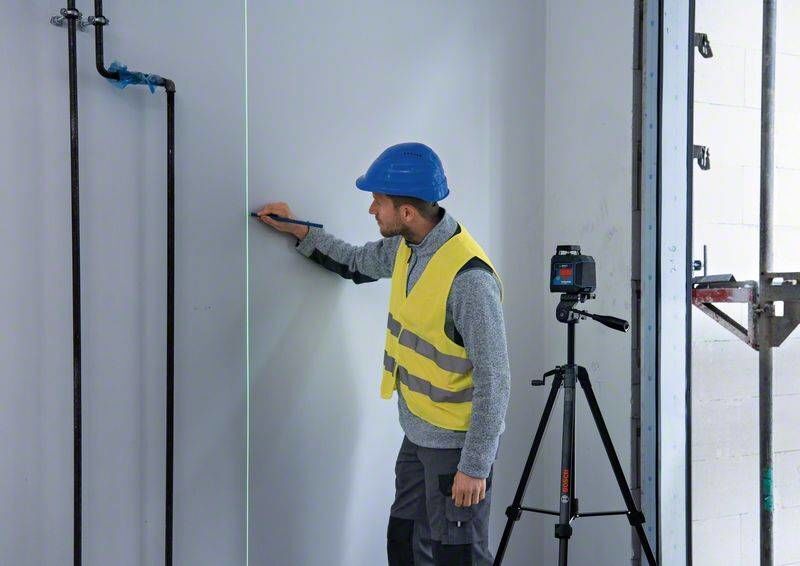 BOSCH GLL 2-20 G (Yeşil Lazer) + LB10 Universal Tutucu + DK10 Tavan Klipsi Profesyonel 360º Düzlemsel Hizalama Lazeri (120º Dikey Lazer)